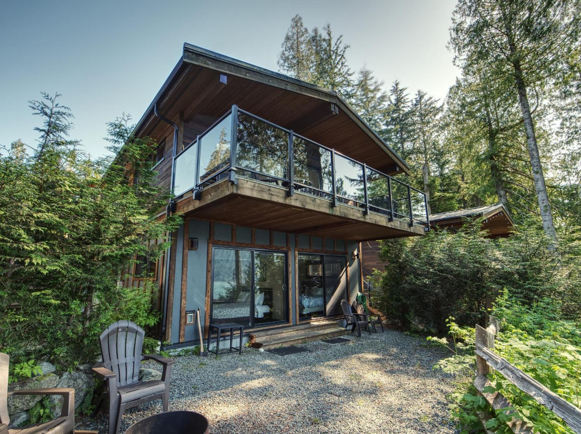 Handsome Dan'S Vacation Cottage Rentals Port Renfrew Exterior foto
