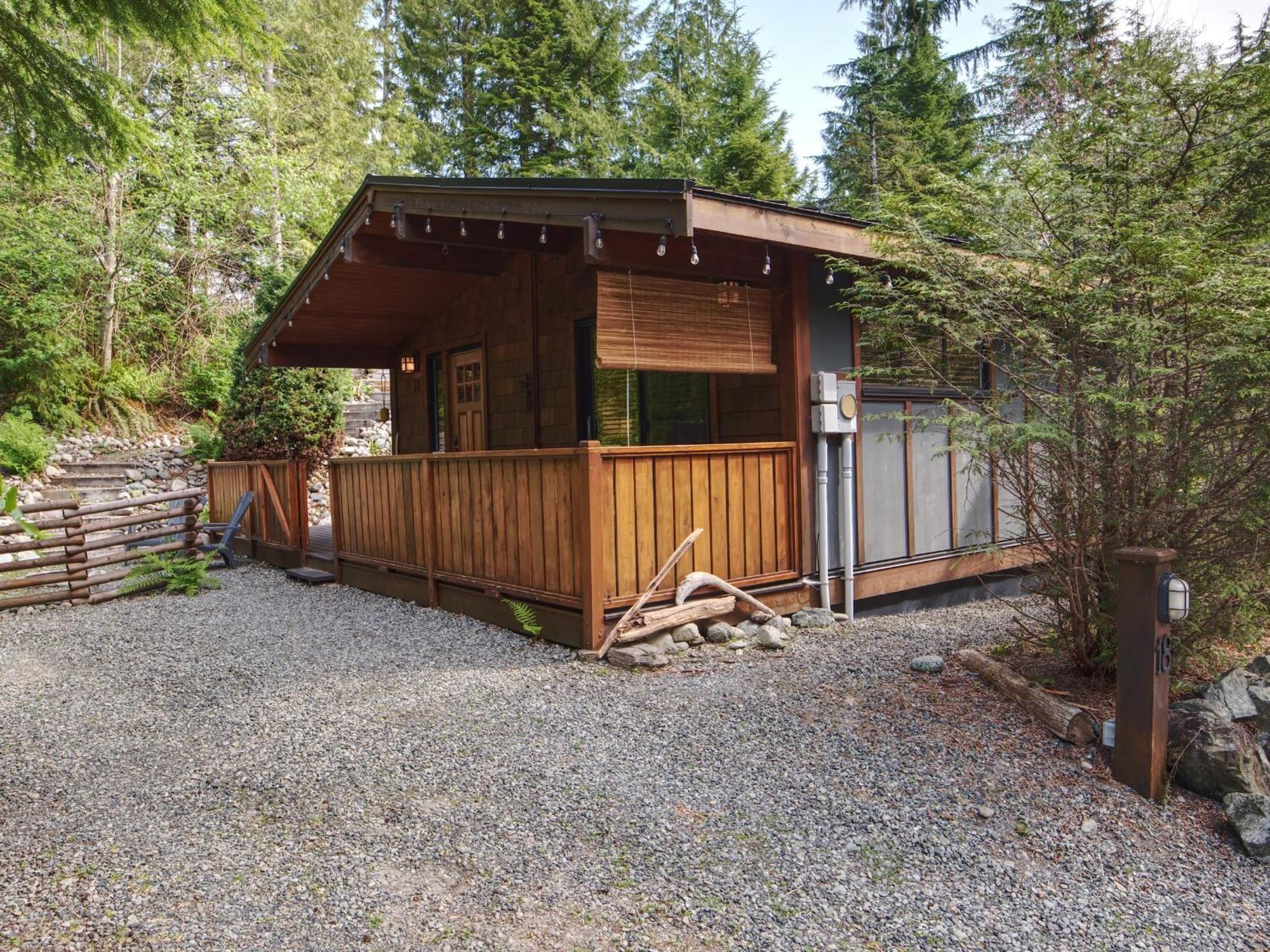 Handsome Dan'S Vacation Cottage Rentals Port Renfrew Zimmer foto