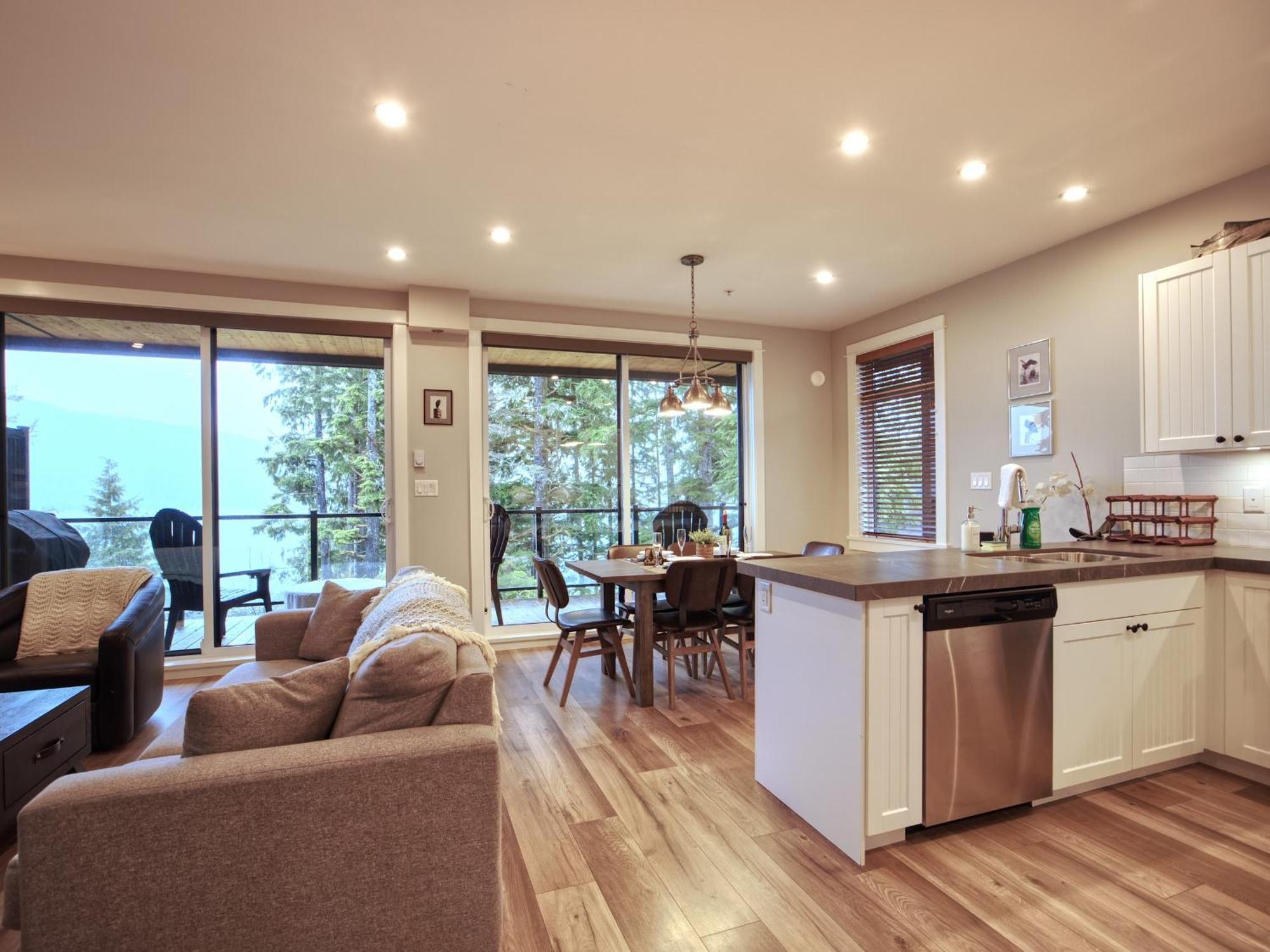 Handsome Dan'S Vacation Cottage Rentals Port Renfrew Zimmer foto